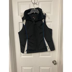 St. John’s Bay Puffer Vest Size large